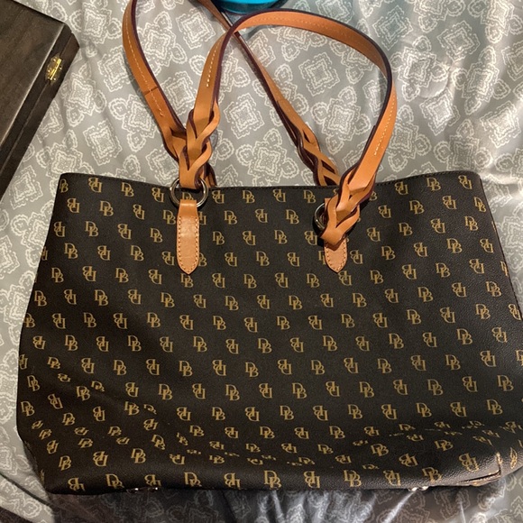 Dooney & Bourke bag new without tags - Picture 2 of 4